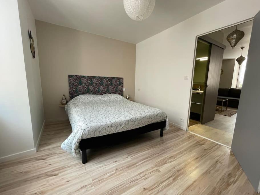 T2 Refait A Neuf Sur Le Theme Oriental Apartment Rodez Ngoại thất bức ảnh